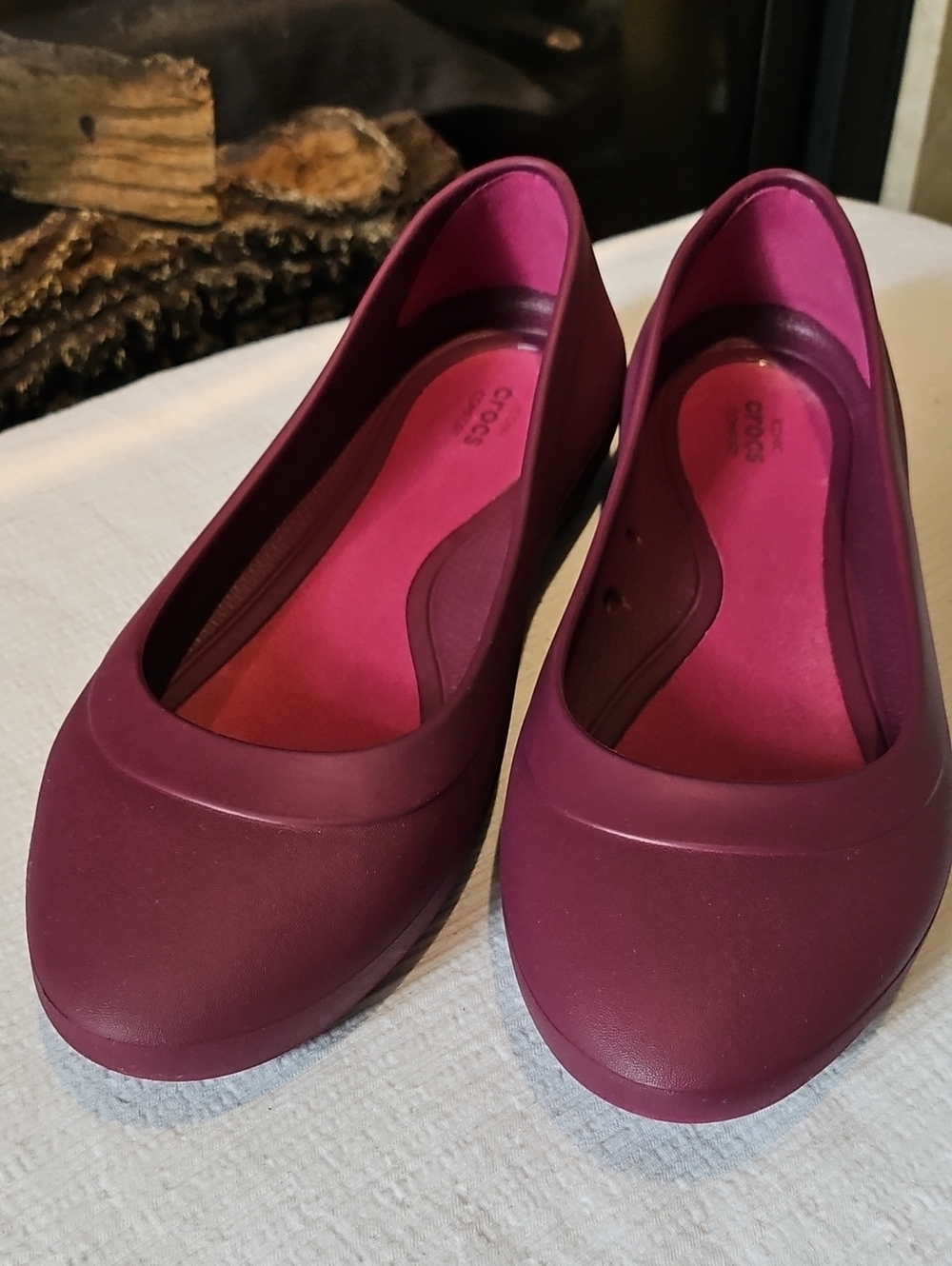 Crocs Plum Size 9